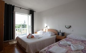 Marina'S Apartments